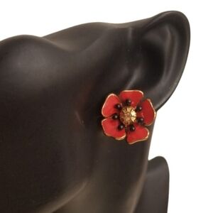METROPOLITAN MUSEUM OF ART RED POPPI FLOWER EARRINGS WITH 14K GOLDFILLED DETAIL